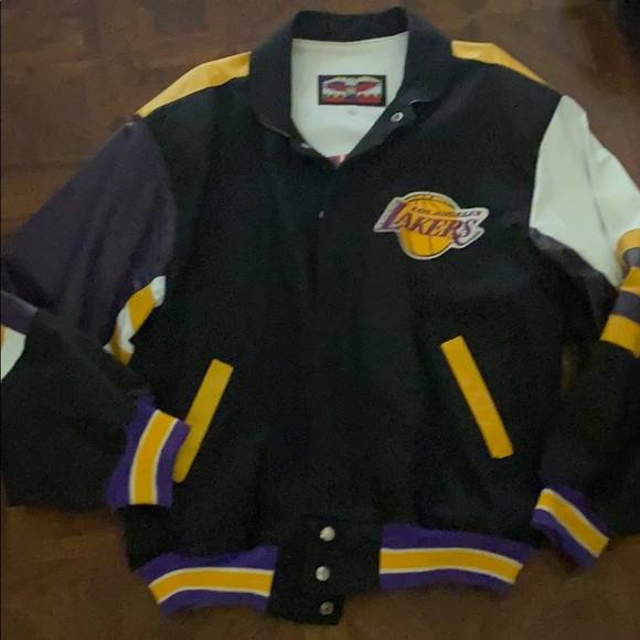 Lakers Xl leather jacket - Picture 5 of 7